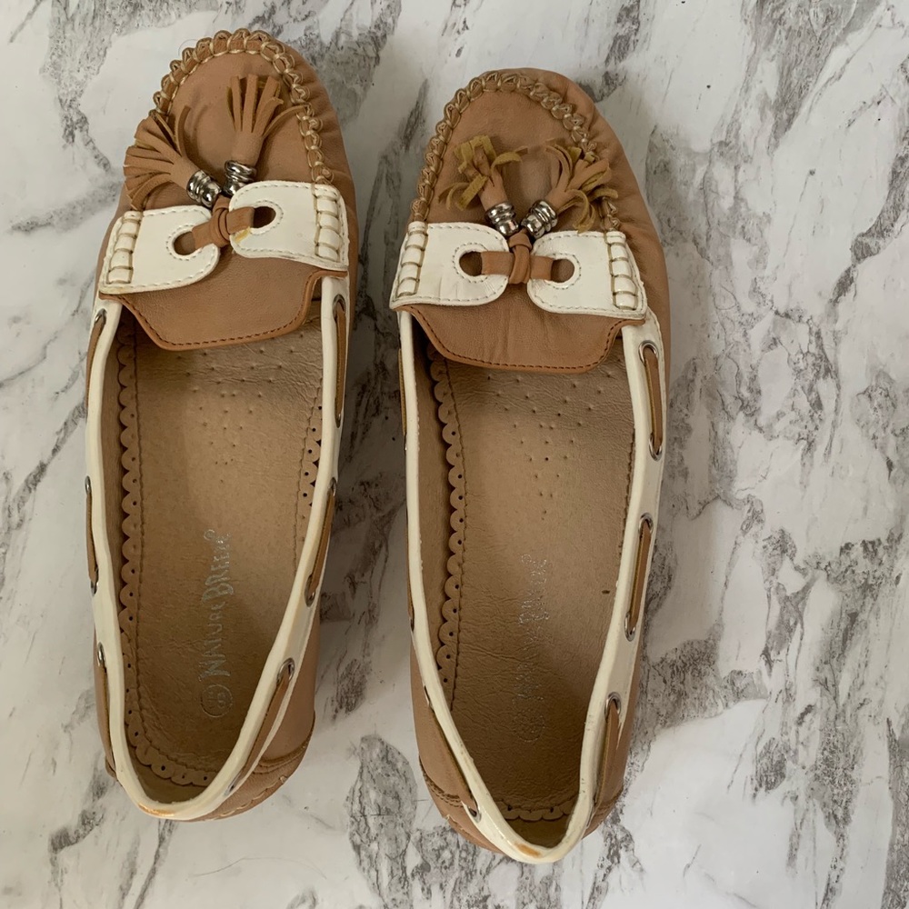 Nature Breeze beige boating loafers.